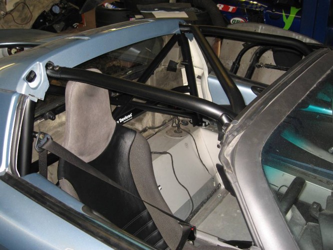 Lotus Elise S2 K Series engine 6 Point Bolt-in Roll Cage.
