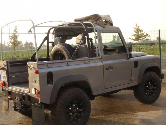 Land Rover Defender 110 200Tdi Double Cab Pickup 4 Point Bol