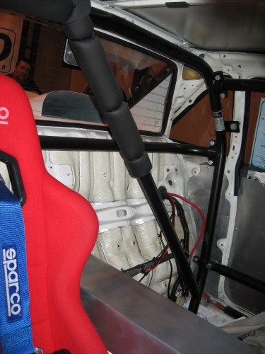 Toyota MR2 W10 Mk1 4 Point Bolt-in Roll Cage.