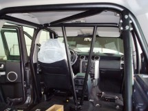 Land Rover Discovery 3 Multi Point Bolt-in Roll Cage