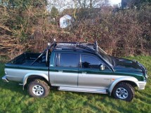 Mitsubishi L200 Crew/Double Cab Pick-Up Multi Point Bolt-in Roll Cage